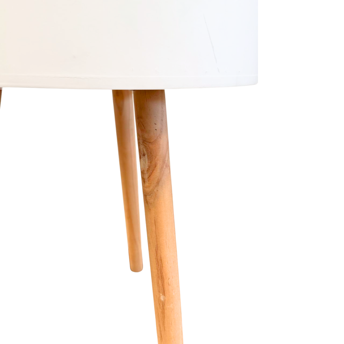 Mesa Lateral Trend Color Blanco (Con Detalles Estéticos)