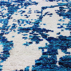Tapete Bazhars Antique aqua con textura suave y diseño contemporáneo ideal para sala o recámara en espacios modernos