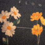 Tapete de entrada Fox Mat flowers 40x60 cm, felpudo resistente con diseño floral ideal para puerta principal o exterior