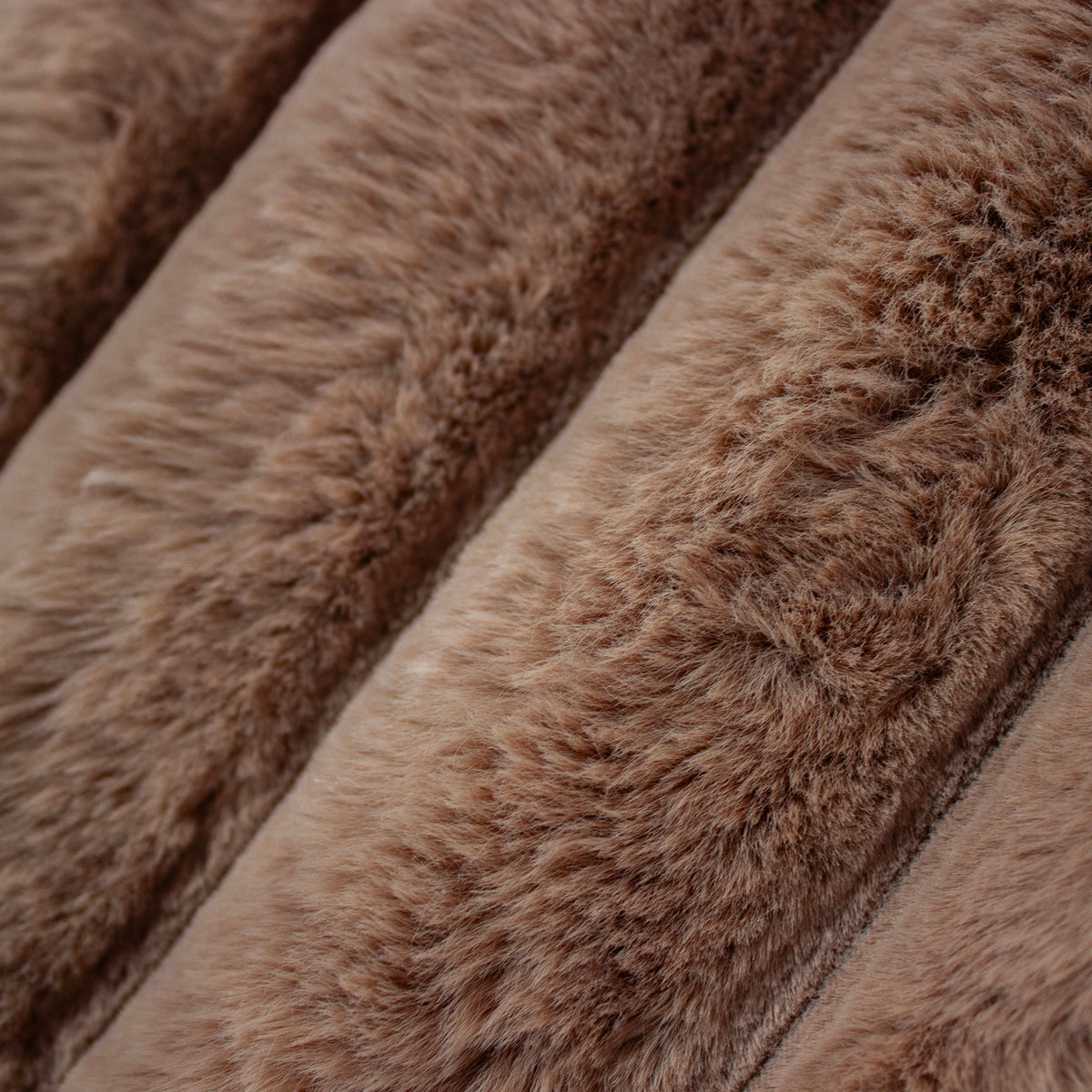 Tapete Pie De Cama Fuzzy Beige 60x150 cm