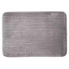 Tapete de baño Memory Foam Lines gris claro 50x70 cm con textura suave y diseño contemporáneo ideal para baño en espacios modernos