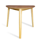 Mesa comedor Chad con estilo moderno y estructura práctica ideal para optimizar espacios y reuniones cotidianas