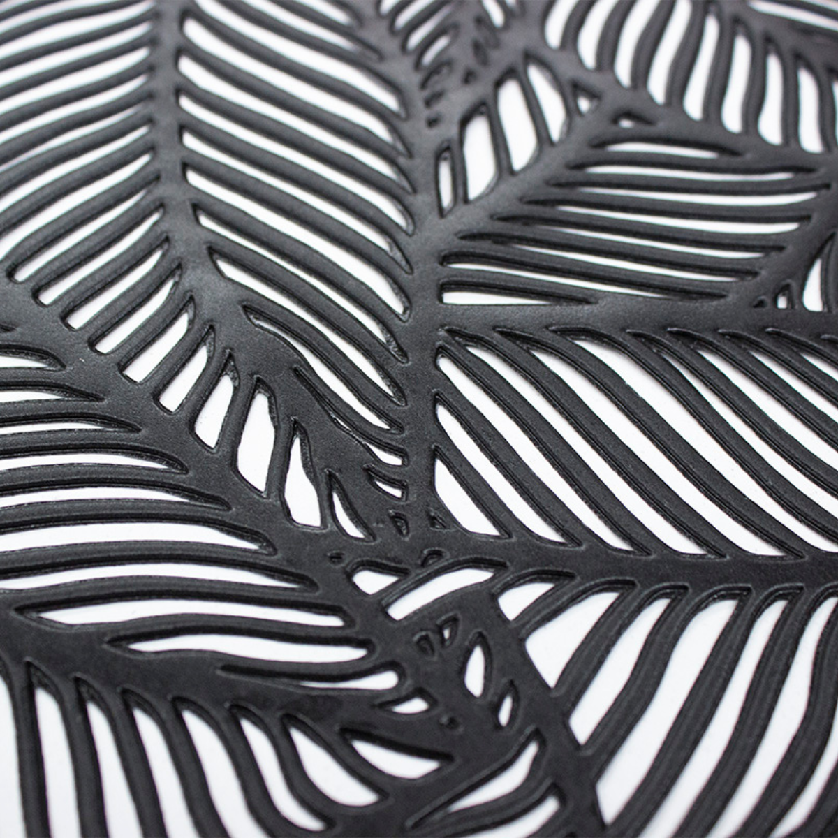 Set de 6 pz Laser Mat Black 30x45 cm