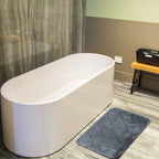 Tapete de baño Trend Bath Mat gris 40x60 cm con textura suave y diseño contemporáneo ideal para baño en espacios modernos