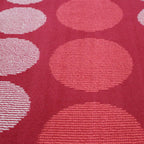 Tapete Star Circles rojo pieza única 160x225 cm con textura suave y diseño contemporáneo ideal para sala o recámara en espacios modernos