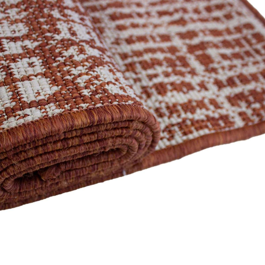 Set Mesa Victoria + 6 Sillas Alpes Negro + Tapete Celine Ocre