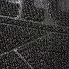 Tapete Relief Mat negro 40x60 cm con textura suave y diseño contemporáneo ideal para baño en espacios modernos