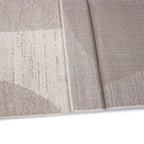 Tapete Sage geométrico con textura suave y diseño contemporáneo ideal para sala o recámara en espacios modernos