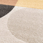 Tapete Urban 2311 geométrico multicolor con textura suave y diseño contemporáneo ideal para sala o recámara en espacios modernos