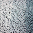 Tapete baño Shaggy Ombre azul 40x60 cm con textura suave y diseño contemporáneo ideal para baño en espacios modernos