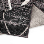 Tapete Urban triángulos gris 120x170 cm con textura suave y diseño contemporáneo ideal para sala o recámara en espacios modernos
