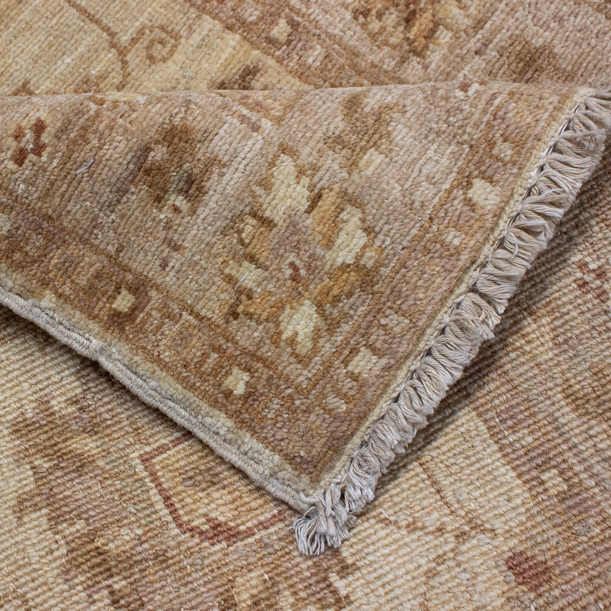 Tapete Bazhars Ziegler pieza única 79x295 cm con textura natural y diseño contemporáneo ideal para sala o recámara en espacios modernos