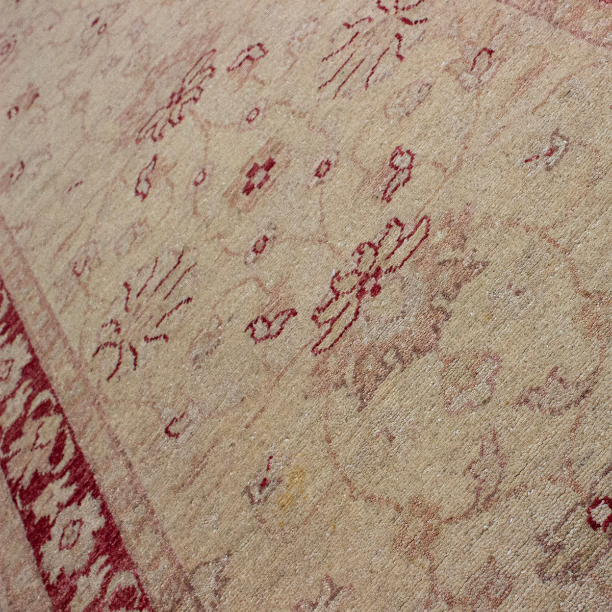 Tapete Bazhars Chobi pieza única 83x477 cm con textura natural y diseño contemporáneo ideal para sala o recámara en espacios modernos