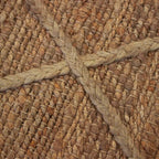 Tapete Yute Cassava Cross con textura natural y diseño contemporáneo ideal para sala o recámara en espacios modernos