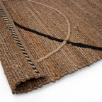 Tapete Yute Trace natural con textura natural y diseño contemporáneo ideal para sala o recámara en espacios modernos