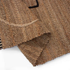 Tapete Yute Trace natural con textura natural y diseño contemporáneo ideal para sala o recámara en espacios modernos